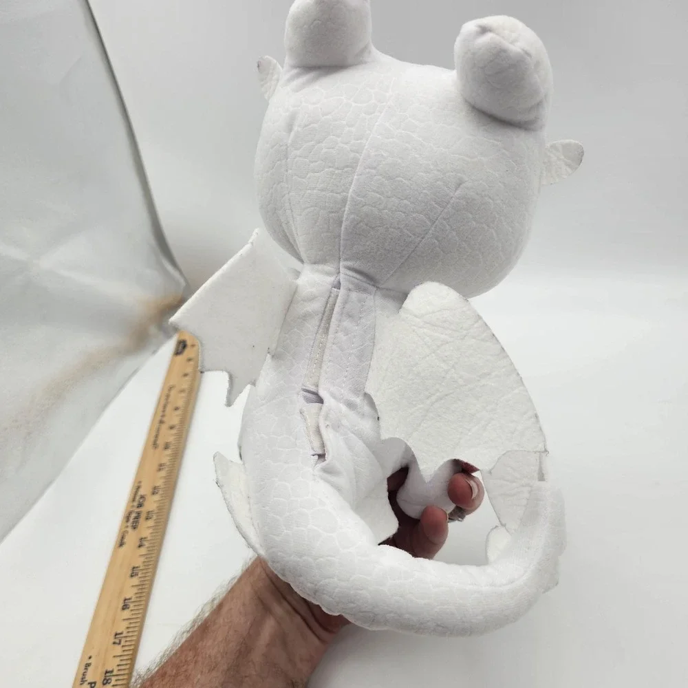 Squeeze‎ Growl Lightfury Dragon Plush Stuffed Animal Dreamworks Talking WORKS